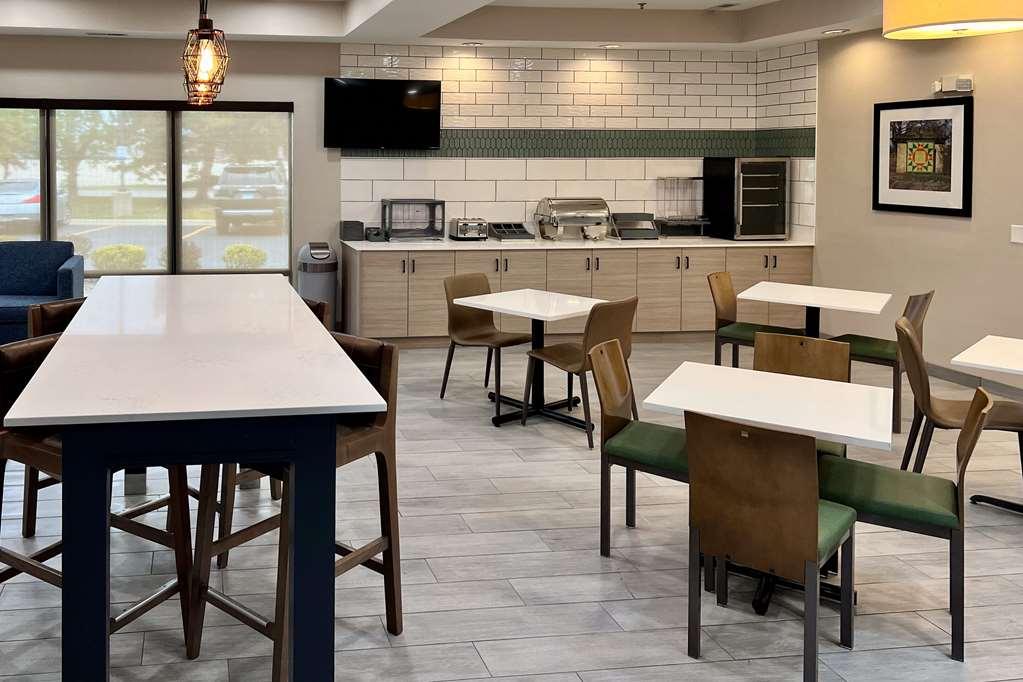 Mainstay Suites Bourbonnais - Kankakee Restaurant bilde
